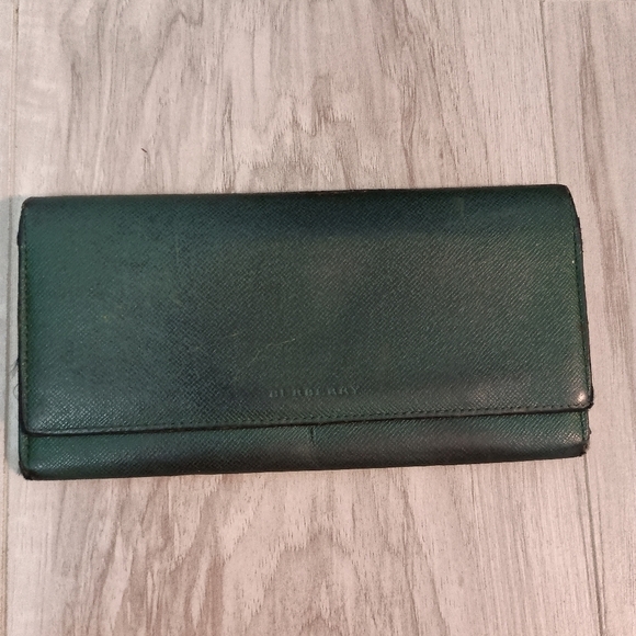 Burberry Handbags - Burberry - dark green wallet bifold - Authentic